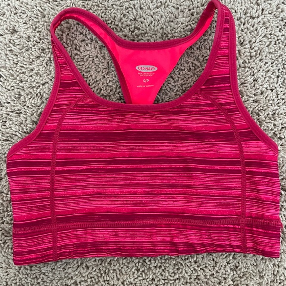 Old Navy razor back sports bra - Picture 1 of 3
